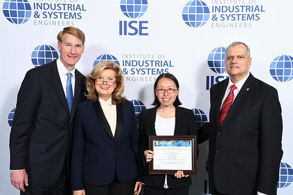 Alumna Prof Yanting Li (second right) represented the team to receive the award at the IISE Annual Conference & Expo 2018 on May 19-22 in Florida, US.